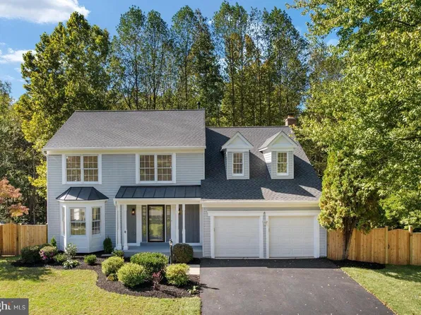 15062 Greenmount Dr, Woodbridge, VA 22193