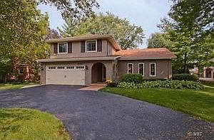 1st image of 835 Park Dr