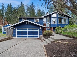 6934 Liverpool Ct NE, Bremerton, WA 98311