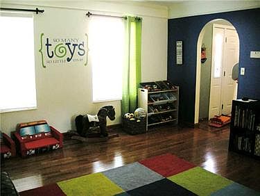 5th image of 126 Carlye Dr