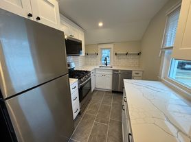 321 Wesley Ave