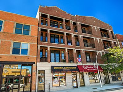 3418 N Sheffield Ave APT 2, Chicago, IL, 60657