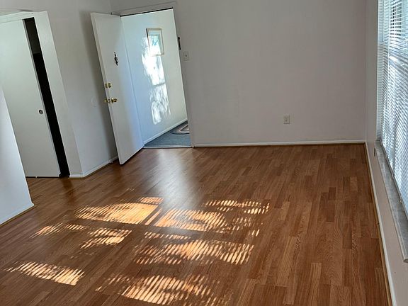 5th image of 10023 Willdan Dr APT A