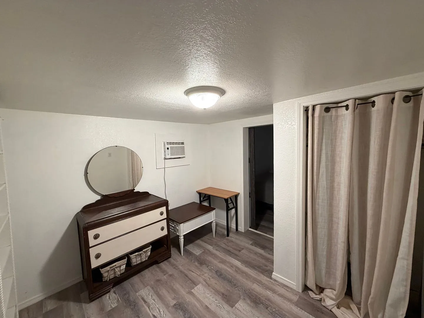 1 Bed 1 Bath Home — Photo 4