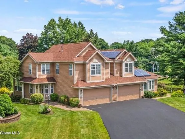 5 Wesley Place, Voorheesville, NY 12186