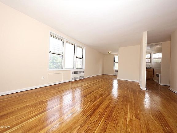 3rd image of 3815 Bowne St APT 3G
