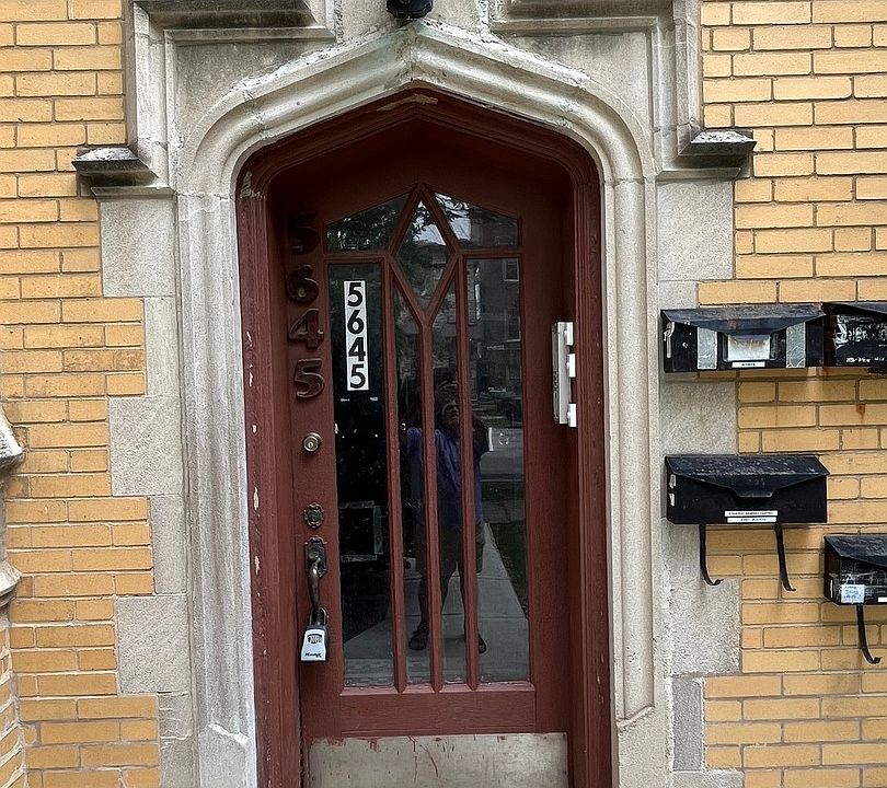 1st image of 5645 N Kimball Ave