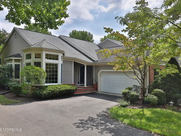 50 Peach Tree Lane, Little Silver, NJ 07739
