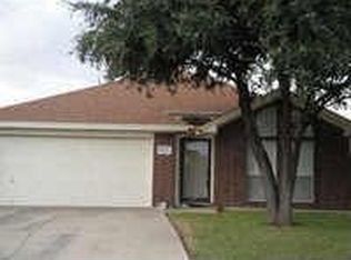 6035 Kimberly Ct, Haltom City, TX 76137