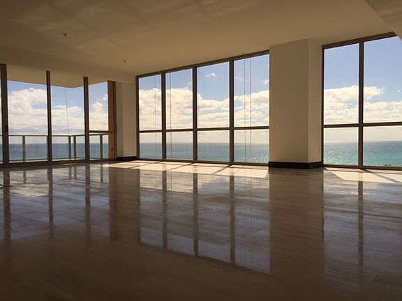 3rd image of 17749 Collins Ave #702