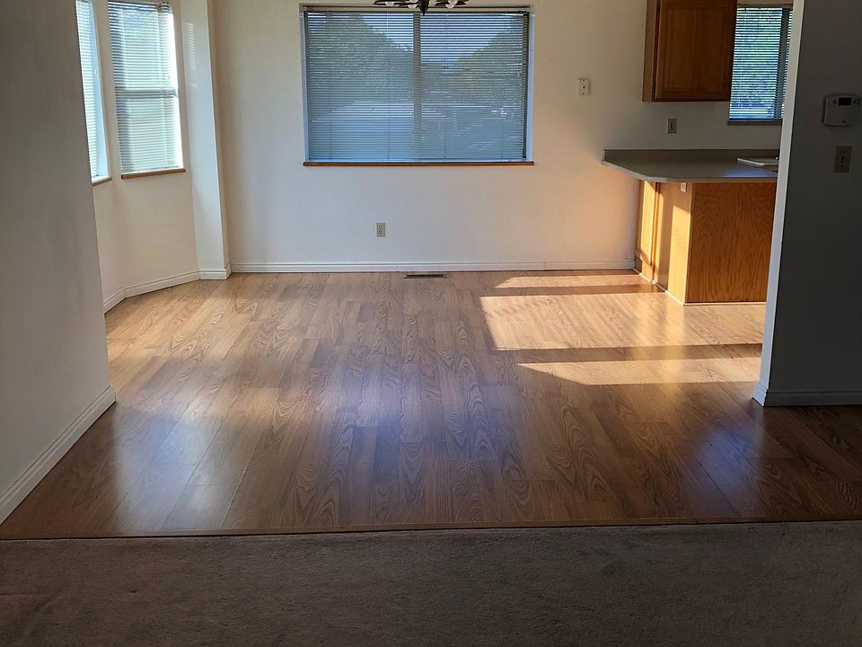 2nd image of 1639 S 400th St E