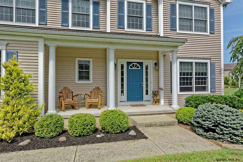 2nd image of 7 SADDLE BROOK Drive