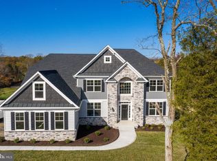 123 Castlebar Dr, Fredericksburg, VA 22406