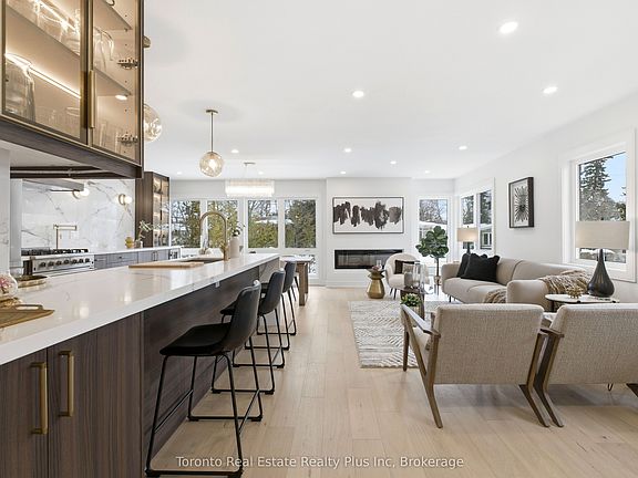 2nd image of 3 Blithfield Ave