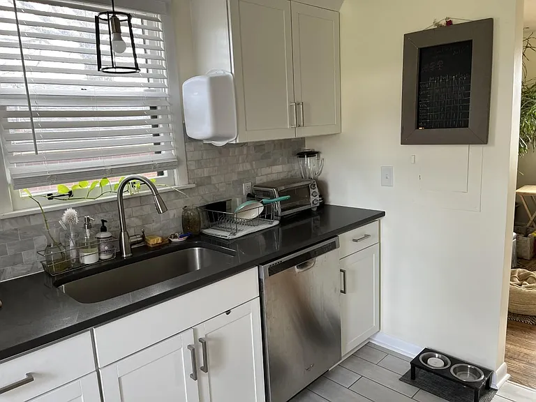 kitchen (example with furnishing)