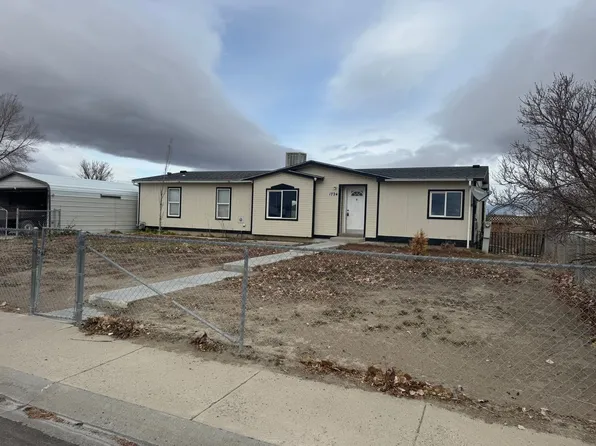 1724 Stoneridge Dr, Elko, NV 89801