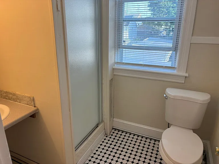 12-16 Bells Ct — Photo 7