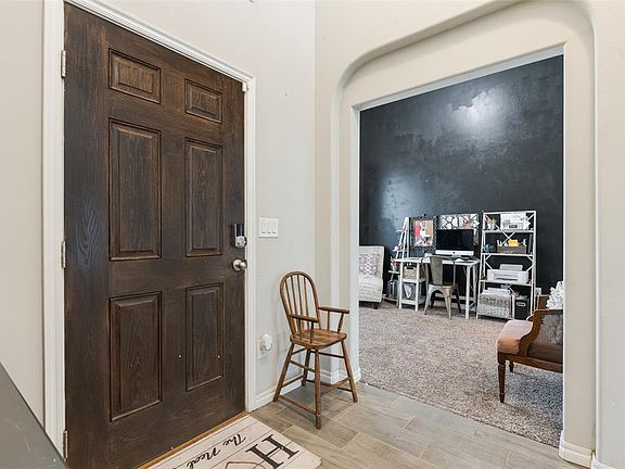5th image of 3609 Sadie Dr