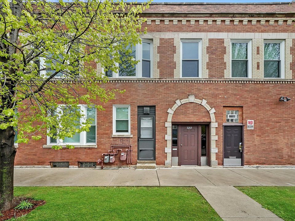 1st image of 3556 W Belmont Ave #2R