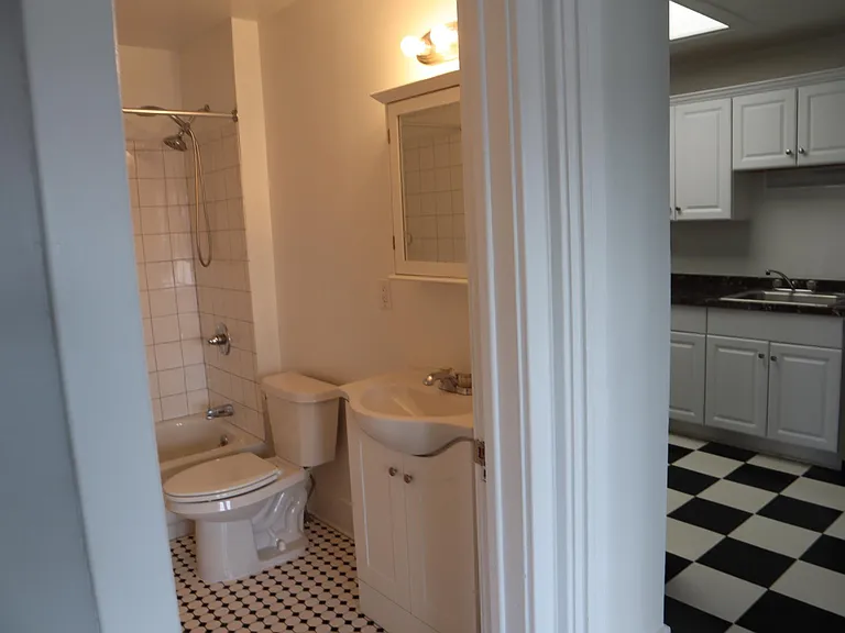 1292 Hertel Ave #2 — Photo 7