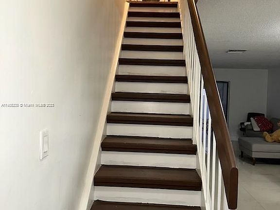 5th image of 204 NW 71st Ave #204