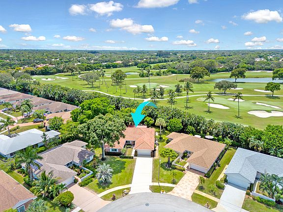 3rd image of 10773 Green Trail Drive S