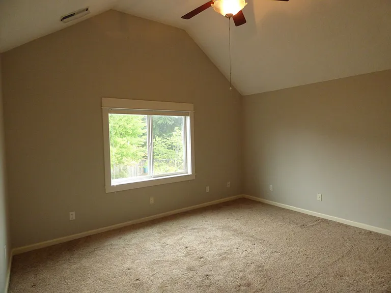 4592 Indian Earth Ct NE — Photo 38