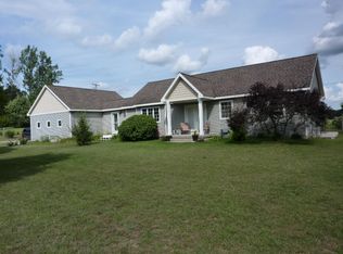 8953 S Satterlee Rd, Greenville, MI 48838