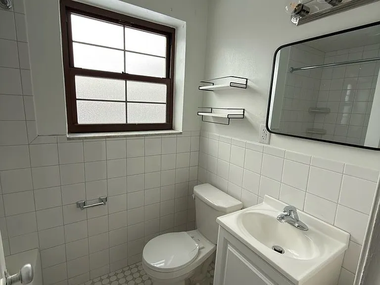 5424 Fifth Ave — Photo 140