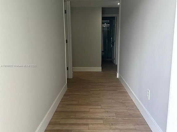 5th image of 15 NW 31st Ave #0