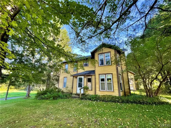 3455 Us Route 20, Cazenovia, NY 13035