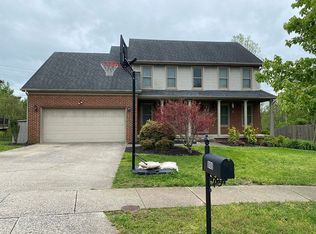 808 Forest Lake Dr, Lexington, KY 40515