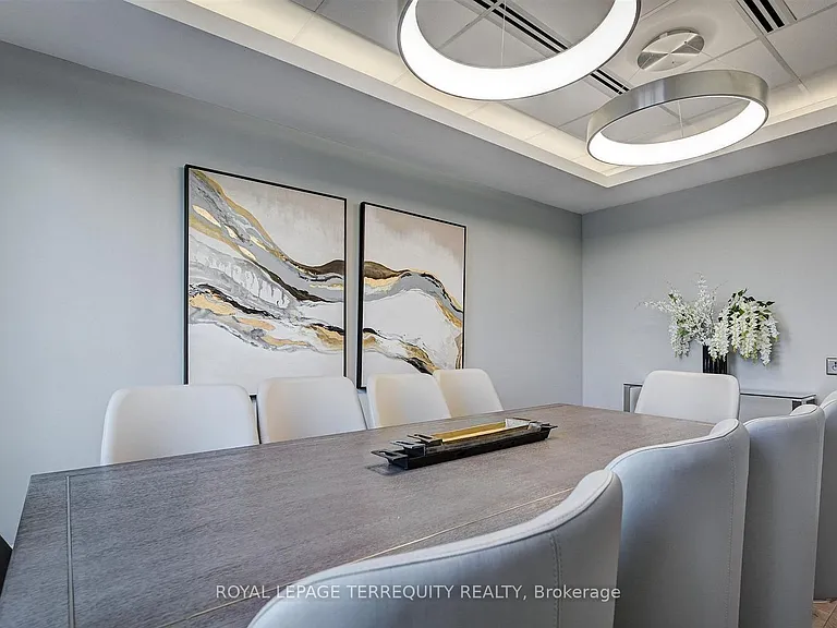 3 Southvale Dr #401 — Photo 33