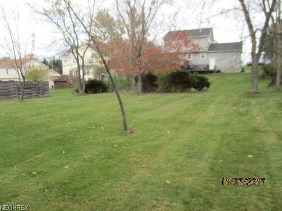 3rd image of 7215 Lynbrook Dr