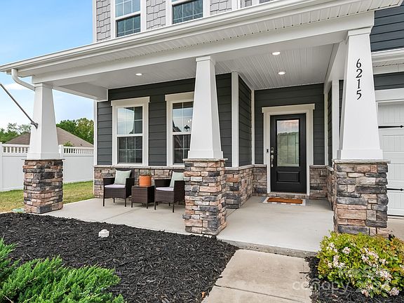 2nd image of 6215 Shumard Oak Way