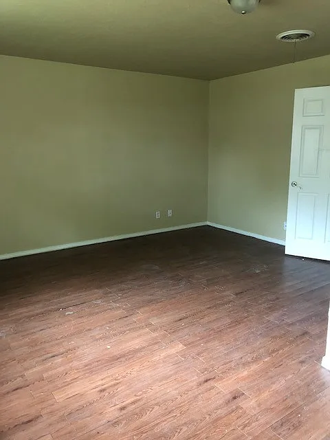4/2 Home for Rent — Photo 3