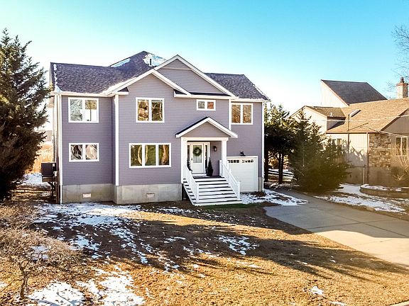 2nd image of 108 Crystal Beach Blvd