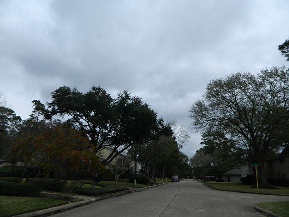 4th image of 8310 Vintage Creek Dr