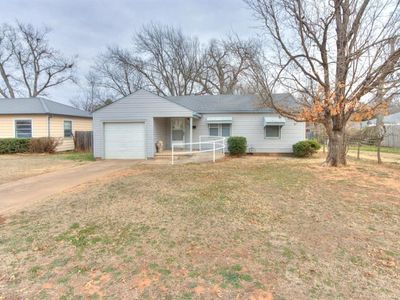 120 N 17th St, Chickasha, OK, 73018