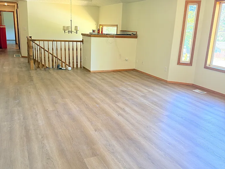 SE Foster Rd — Photo 1