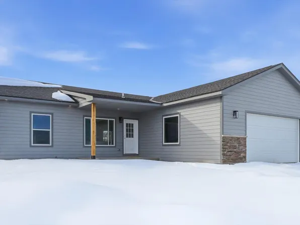 210 Harvest Hills Dr, Woodbine, IA 51579