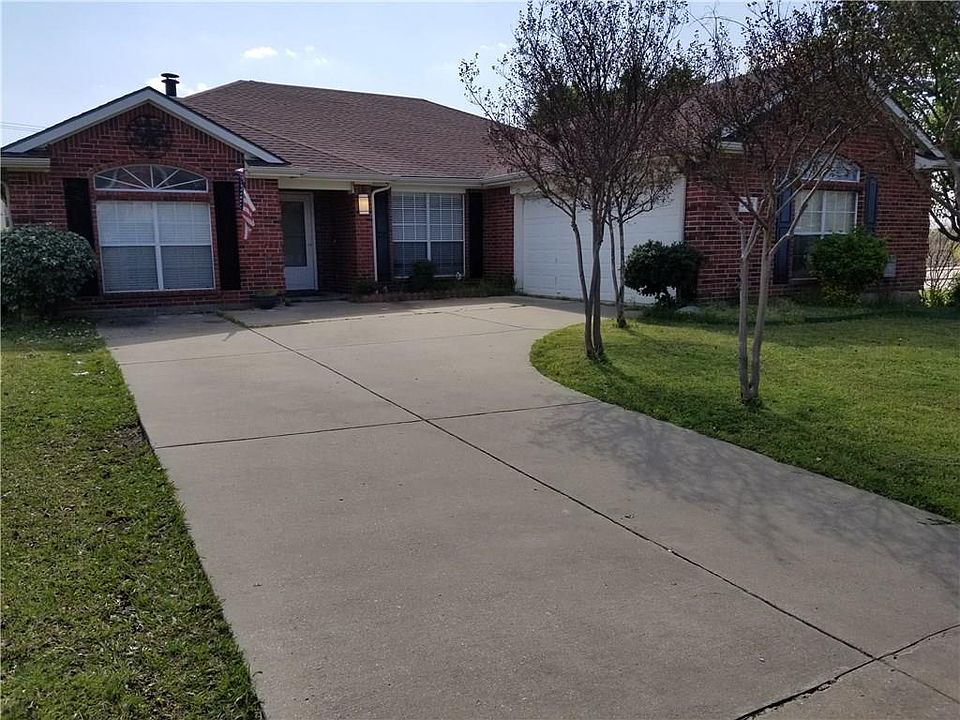 1st image of 3705 Remington Ct