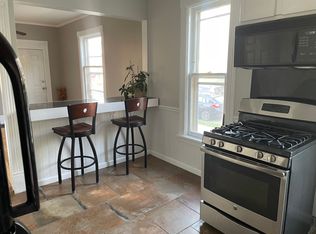 556 Lyon St NE UNIT 1, Grand Rapids, MI 49503