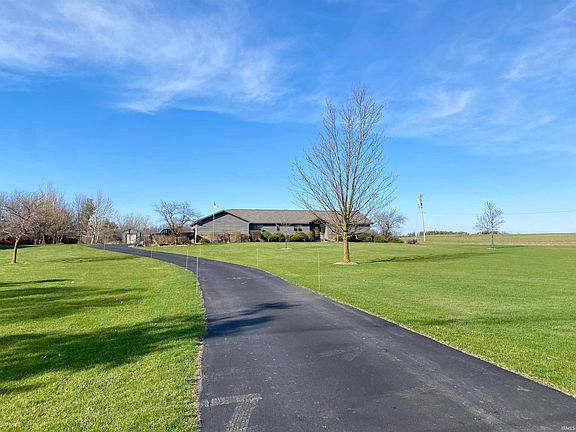 3rd image of 4029 E State Road 124