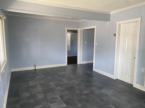 4th image of 712 N Roberts St #1