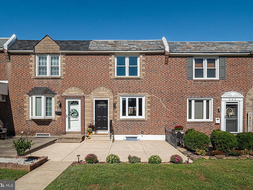 1st image of 330 Gramercy Dr