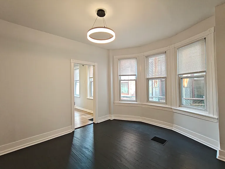 282 S Ithan St — Photo 4