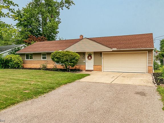 2nd image of 7489 Primrose Dr