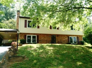5515 Lynn Dell Rd, Roanoke, VA 24018