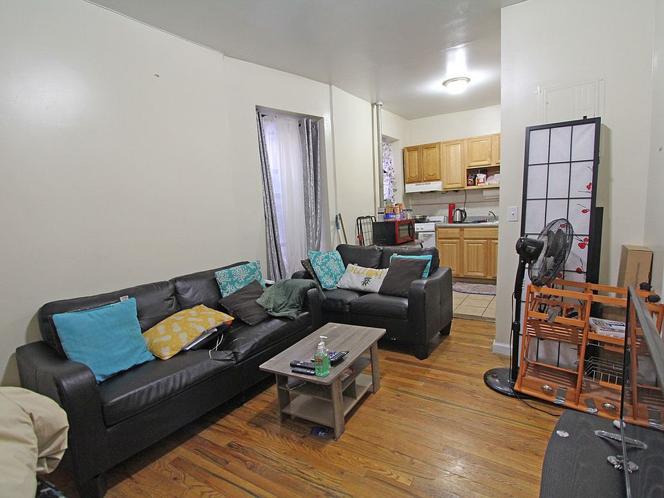 1st image of 141 Edgecombe Ave APT 1